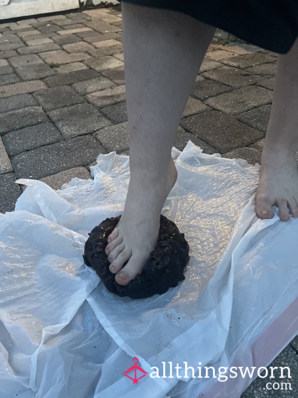 Flash Sale! Feet’s First Feast