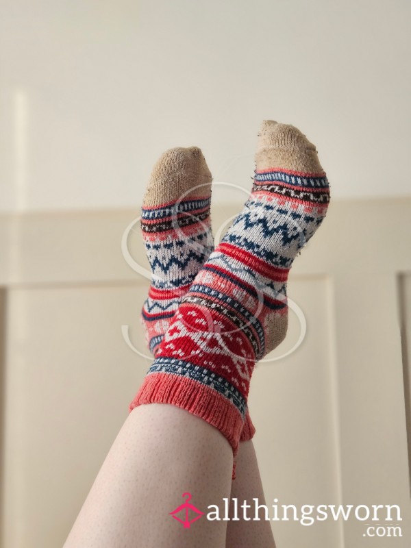 “Festive Filth” – Red Patterned Winter Socks