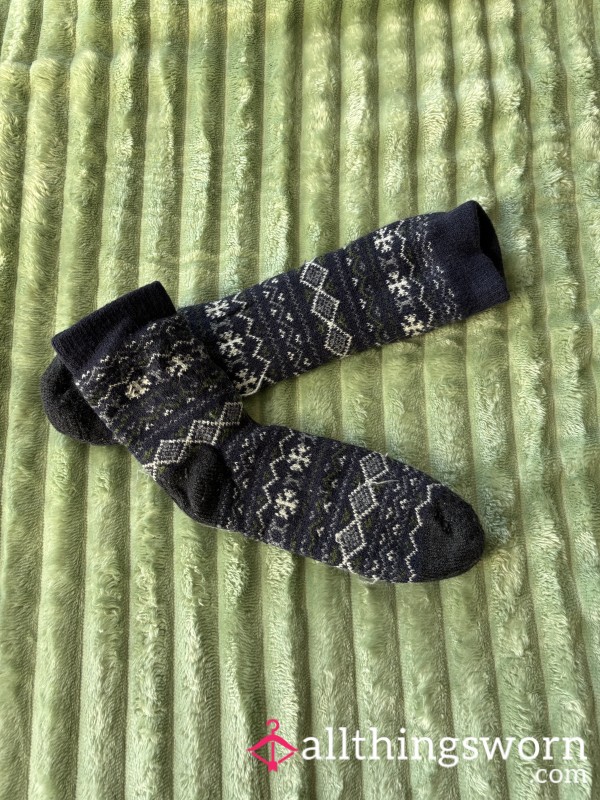 Festive Fuzzy Socks!