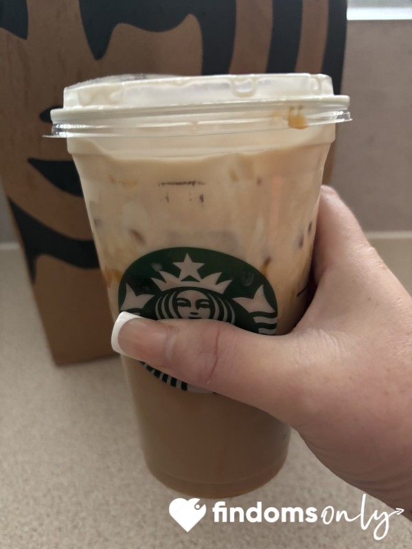 FETCH ME A STARBIES