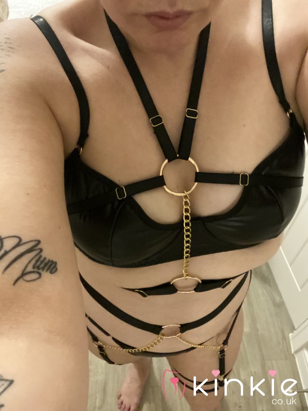 Fetish, Taboo, S**ting