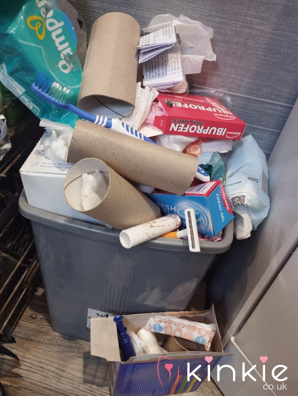 🗑️Fetish Trash 🗑️ Zoom In See If You Like & Want