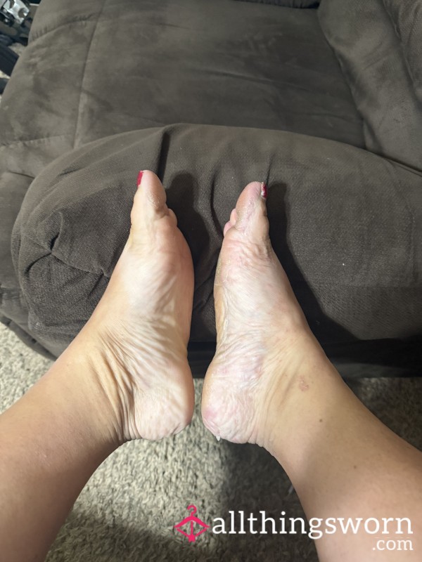 Few Random Feet Pics