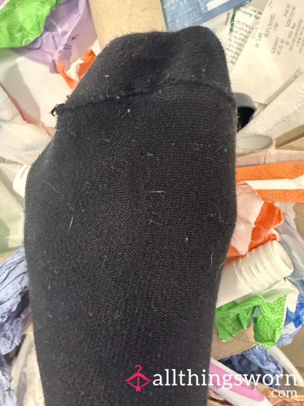 Filthy Bathroom Trash Foot Video