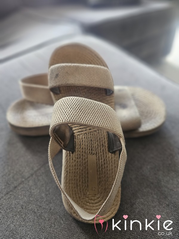 Filthy Beige Sandal