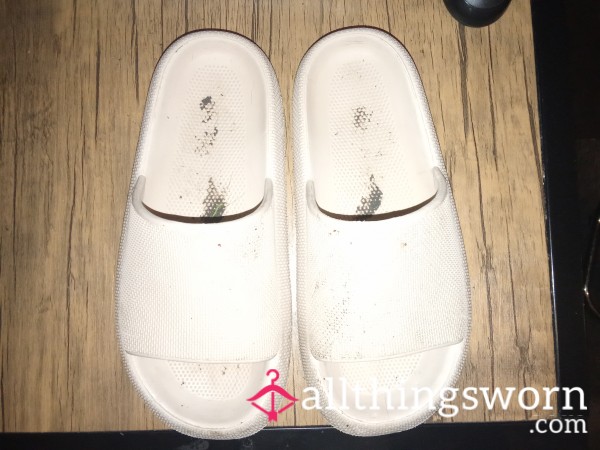 Filthy Foot Dust And Dirt Sliders