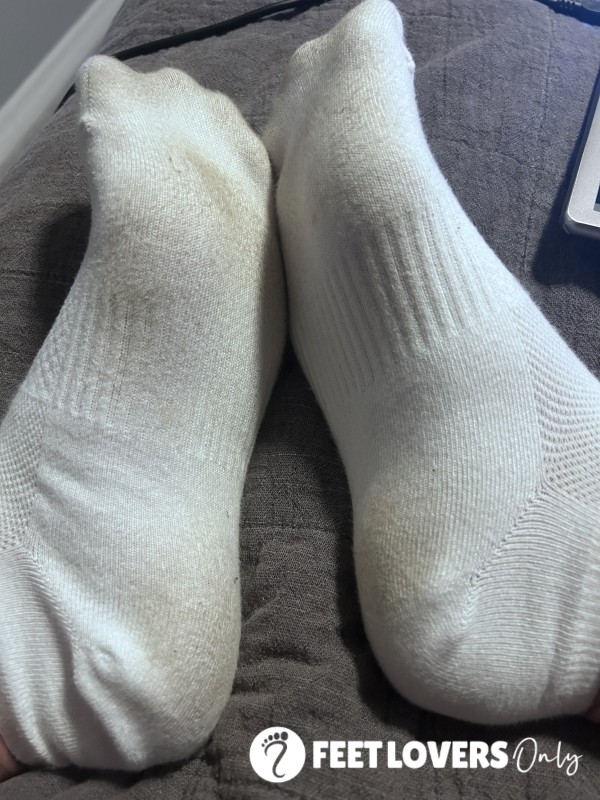 Filthy Footsies 👣🧦