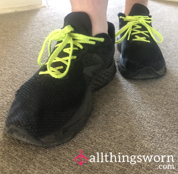 New Balance Black Runners