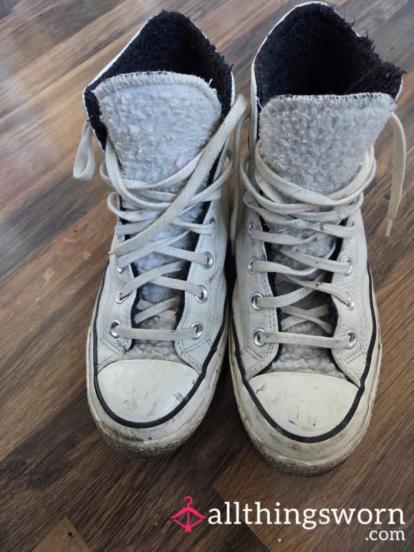 🖤 FILTHY SIZE 6 CONVERSE  WELL WORN & DIRTY 🖤