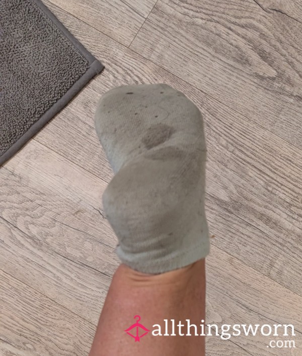 Filthy, Smelly And Disgusting!