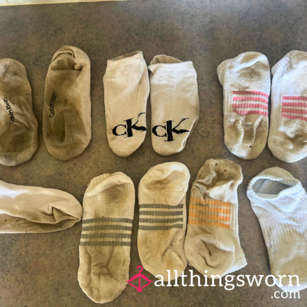 INTOXICATING Unwashed, White, Cotton Gym Socks🥵🧦