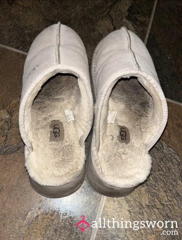 FILTHY Ugg Boots 👣