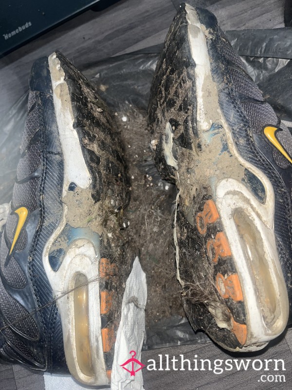 ❌SOLD❌Disgusting Nike Tns 👟🤢