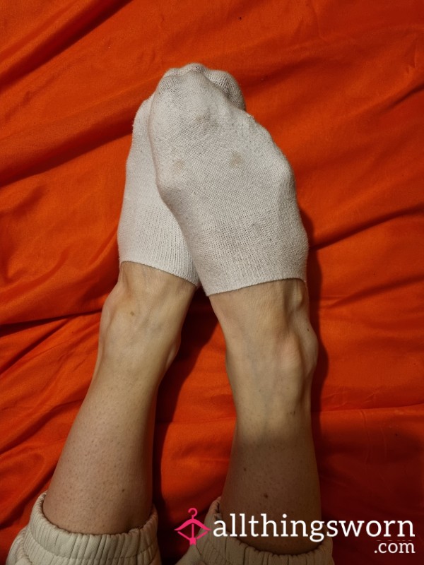 Filthy Well Worn Pretty Ankle Socks