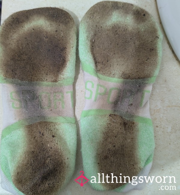 """"FILTHY""'WOMEN'S BONDS PLUSH SOLE SOCKS  A Must Have To Yours Collection 😜 UNFORTUNATELY EXPRESS POSTAGE ISN'T INCLUDED IN PRICE