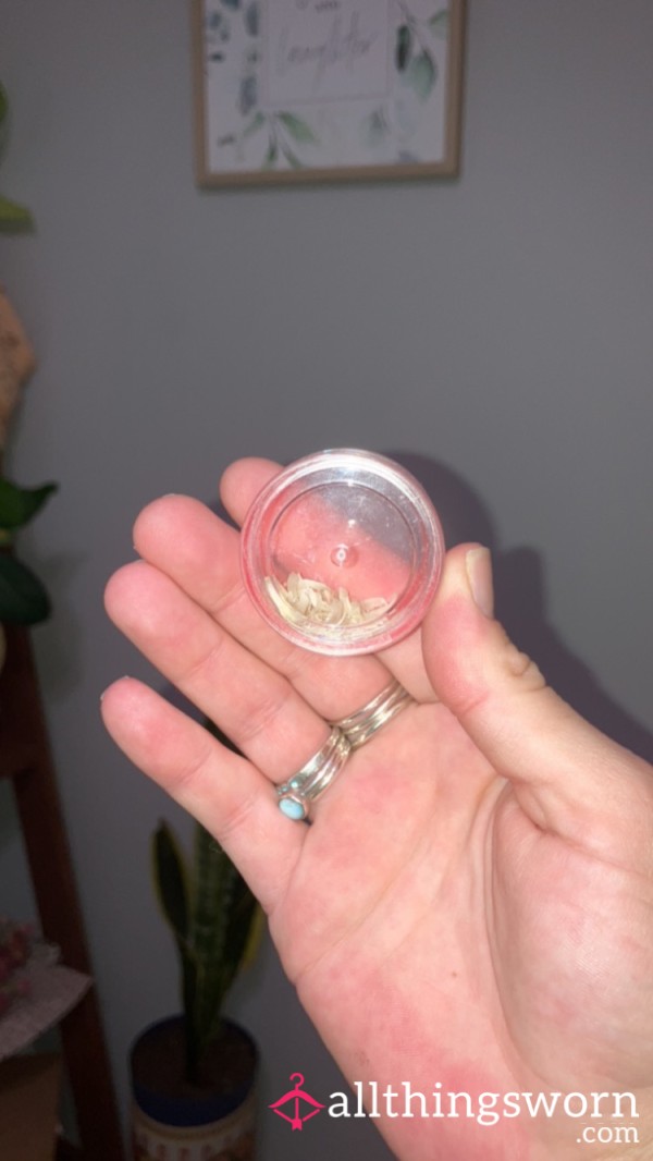FINGER NAIL CLIPPINGS