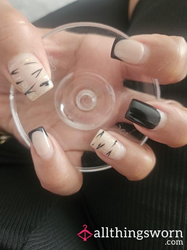 Finger Nails