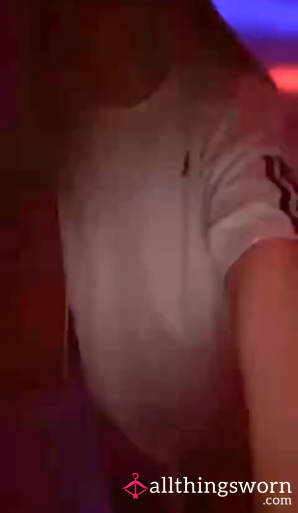 Fingering My Kitty