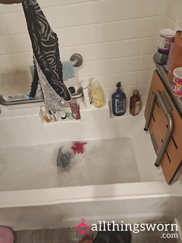 Finna Bath Anyone Want These Or Should I Keep