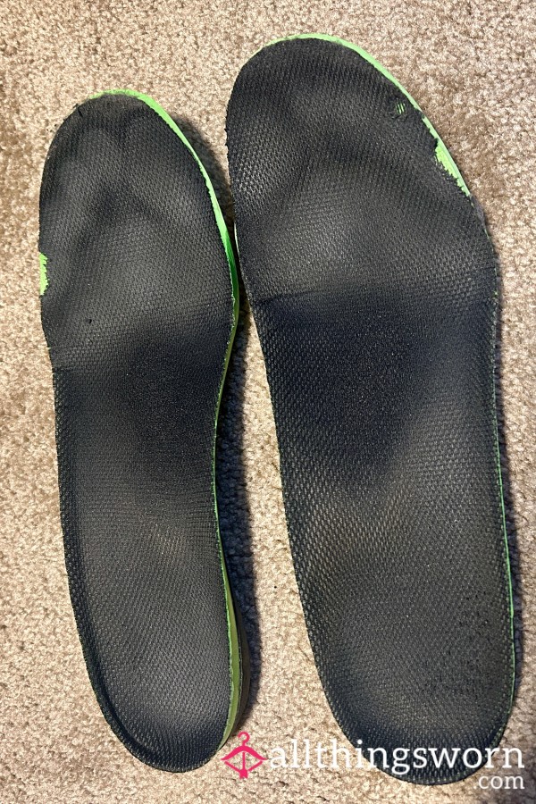 ✈️ First-Cla** Scent: Flight-Worn Insoles For $65