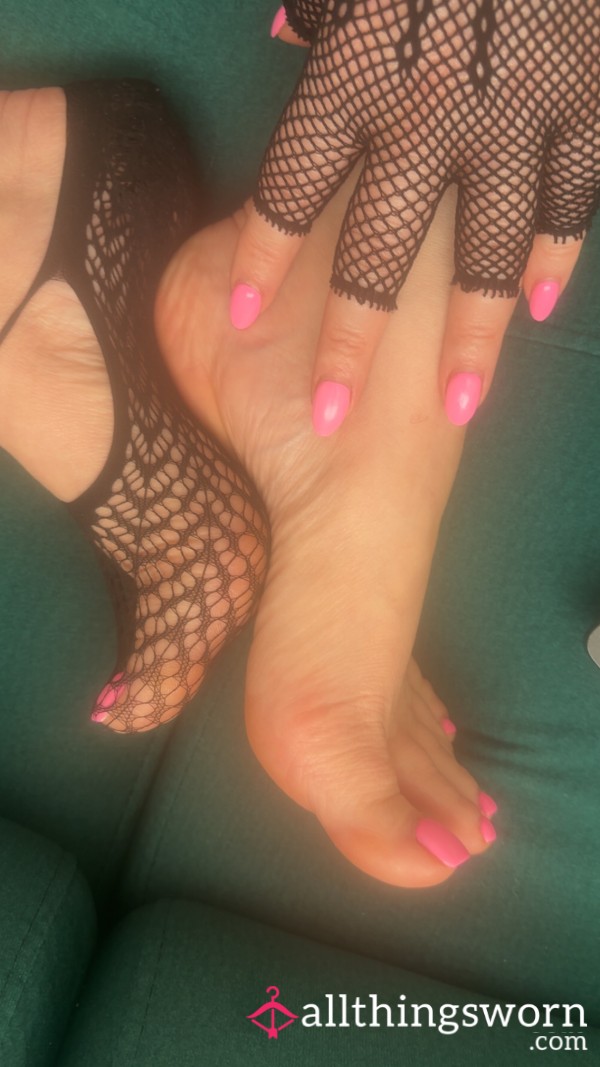 Fishnet Tease & Slow P**l Reveal Bundle 🔥