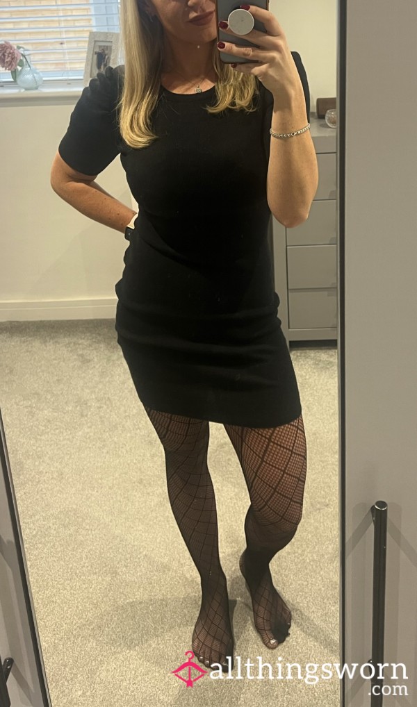Fishnet Tights. Worn 🤍