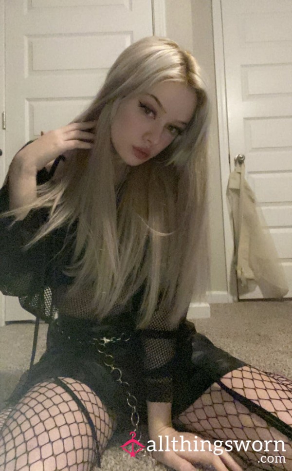 Fishnets (knee High, Full And Garter Straps Available) Dm For Pics !