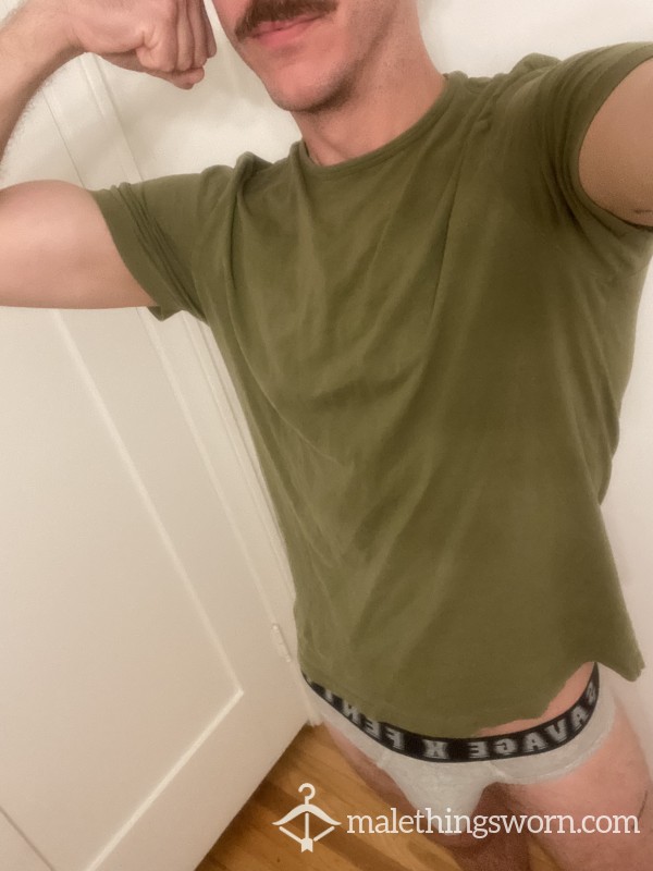 Fitted Green Tee Shirt