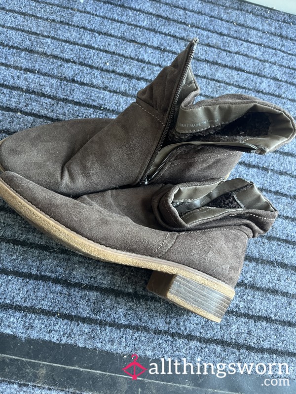 Flat Boots