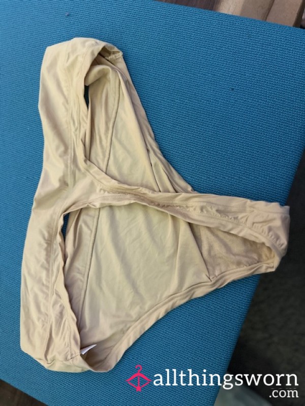 Flesh Tone Thongs That Get Me Moist!!