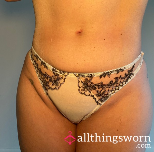 Flesh/black Lace Thong