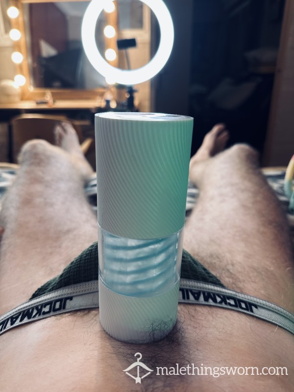 Fleshlight F**k And Huge Load💦