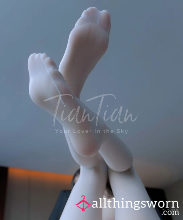 Flight Attendant Sheer Pantyhose - White 1 - From An Asian Airline ✈️