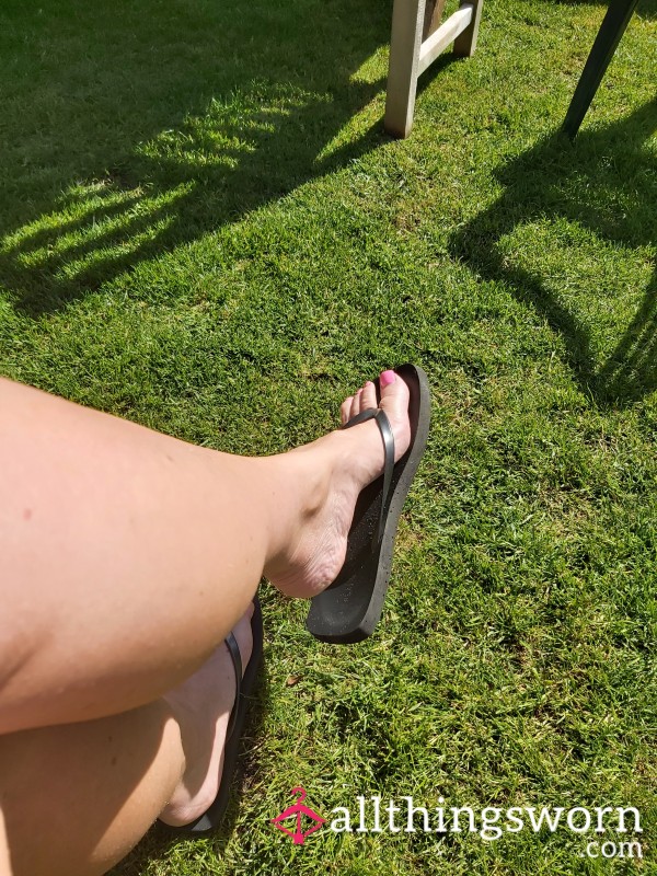 Flip Flop Flapping