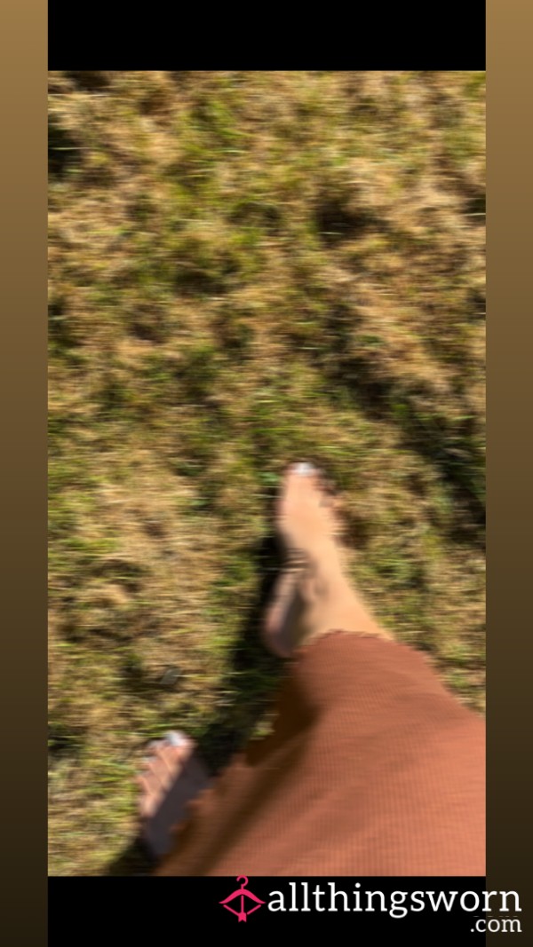 Flip Flops On Gra**… Then Off 👀👣🌿