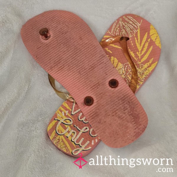 Flip-Flops: Summer Vibes