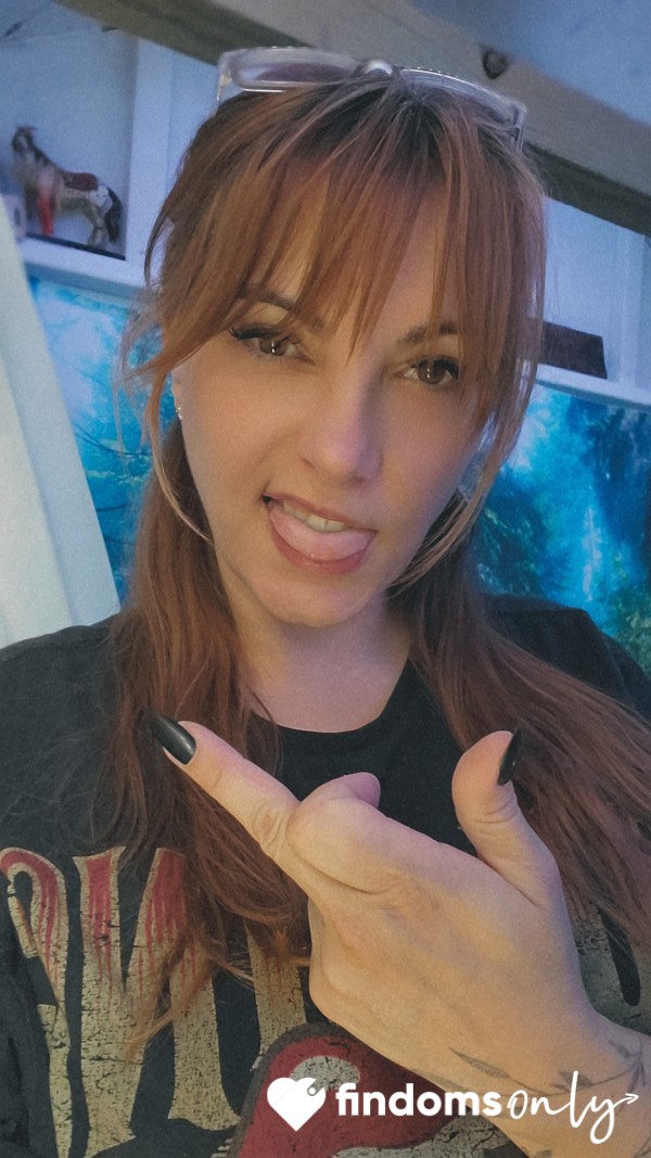 Flip Off Fetish Much?