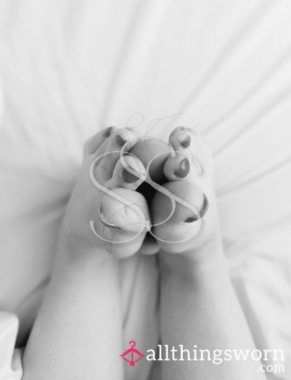 Flirty Feet In Motion – Custom Foot Video