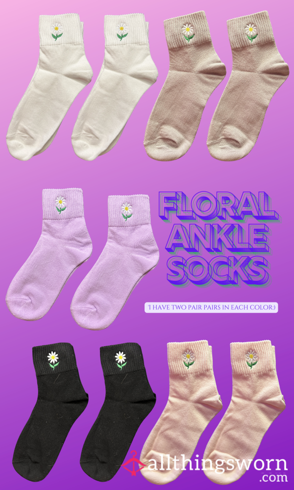 Flor*l Ankle Socks