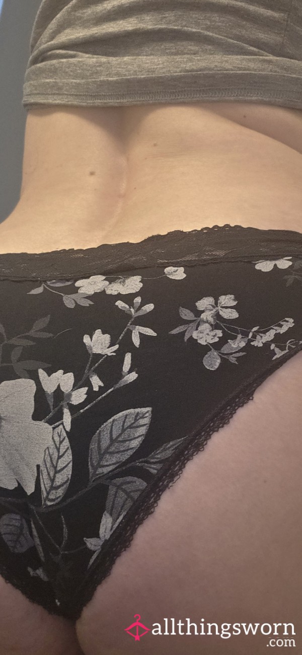 Flor*l Black Panties