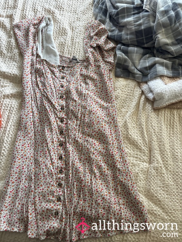 Flor*l Dress