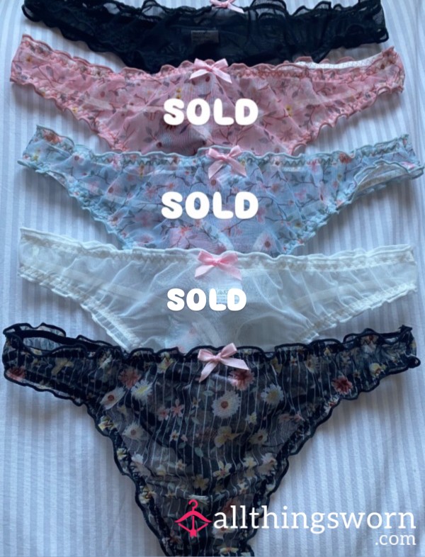 Flor*l/Plain Frilly Thongs