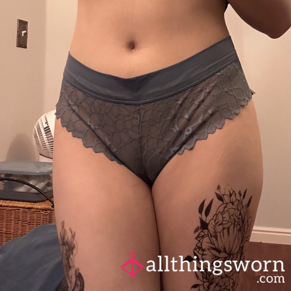Flor*l Gray Lace VS Panties🐭