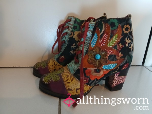 Flor*l Heeled Ankle Boots