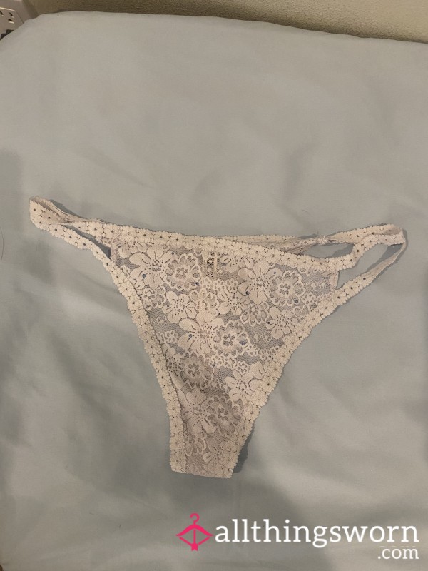 Flor*l Lace Fantasy