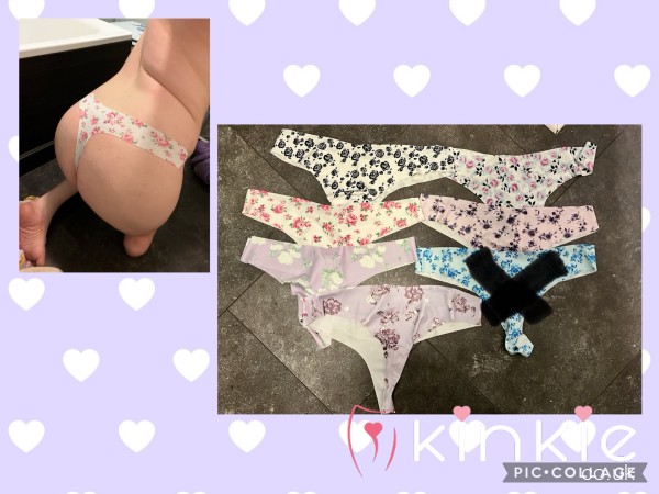 Flor*l Thongs