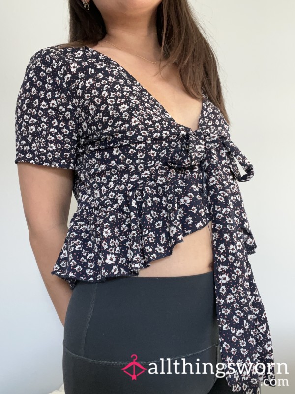 Flor*l Tied Top