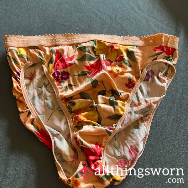 Flor*l VS Fullback Bikini Panties