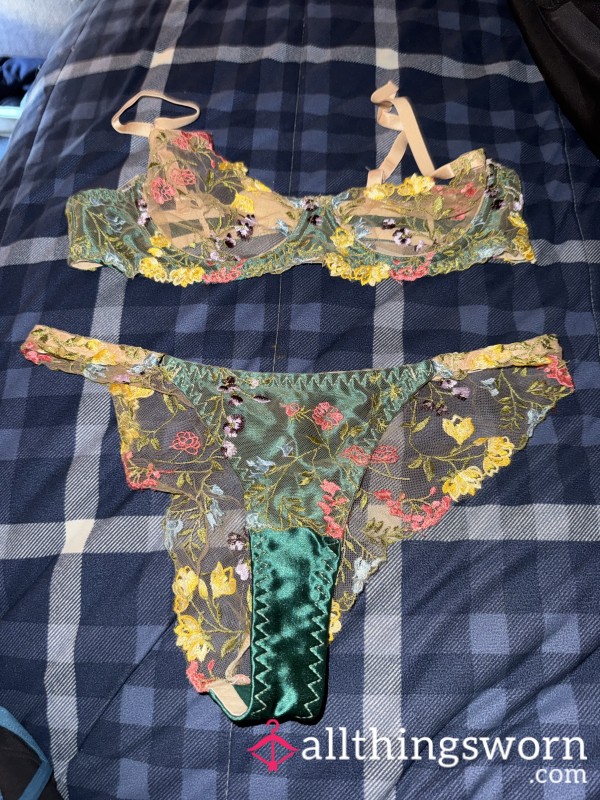 Flower Lingerie