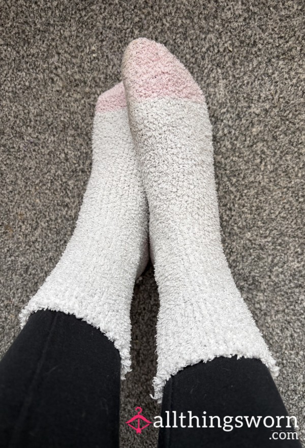 Fluffy Bedtime Socks 🧦